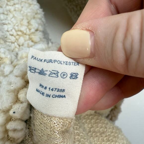 Simply Southern Womens Fuzzy Pullover Size Medium Quarter Zip Faux Fur Cozy Warm - Picture 6 of 6